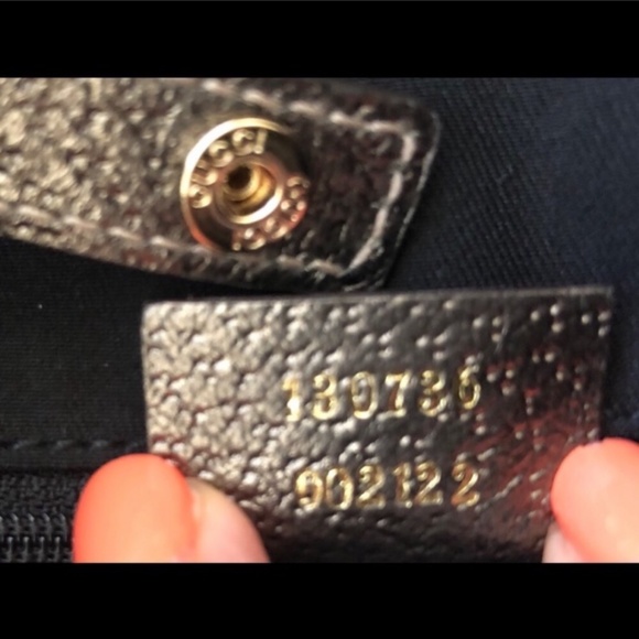 Authentic NWT Gucci Abbey Medium Tote Bag 130736 - Picture 3 of 9